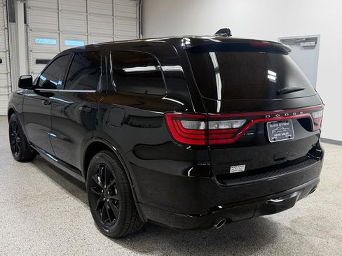 Used 2018 Dodge Durango R/T w/ Technology Group image 2