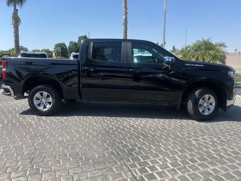 Used 2022 Chevrolet Silverado 1500 LT RWD image 5