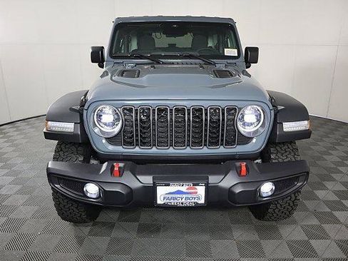 New 2025 Jeep Wrangler Rubicon w/ Convenience Group AWD/4WD image 3