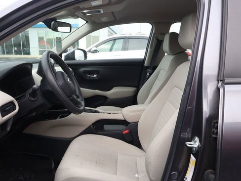 Used 2024 Honda HR-V LX image 8