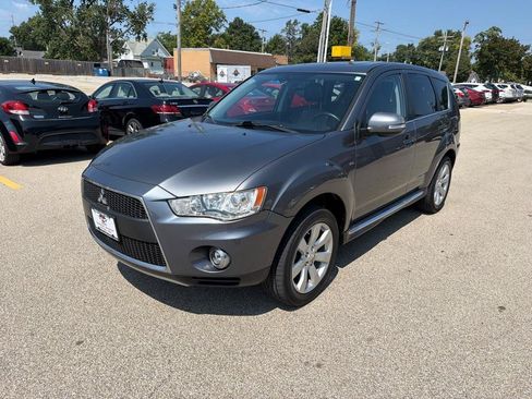 Used 2012 Mitsubishi Outlander GT FWD image 4
