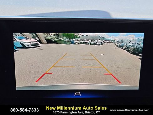 Used 2024 Chevrolet TrailBlazer LT image 21