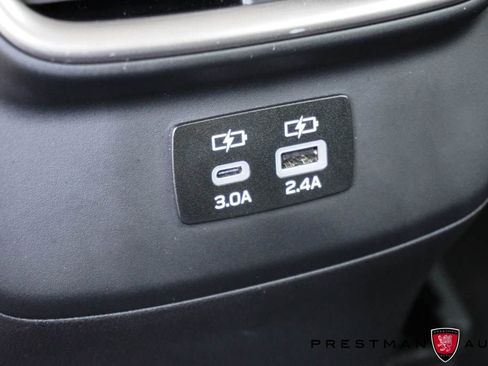 Used 2025 Subaru Outback Premium AWD/4WD image 34