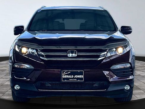 Used 2016 Honda Pilot Touring image 2