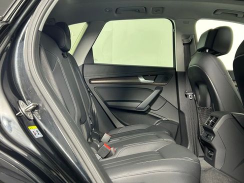 Used 2021 Audi Q5 2.0T Premium w/ Convenience Package image 13