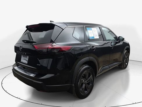 Used 2026 Nissan Rogue SV AWD/4WD image 6