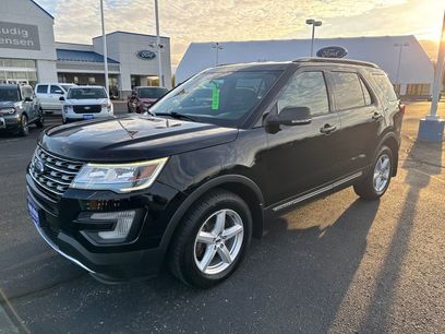 Used 2017 Ford Explorer XLT