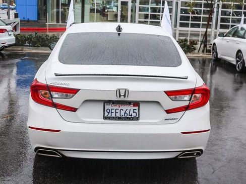 Used 2022 Honda Accord Sport image 6