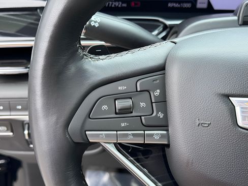 Used 2023 Cadillac Escalade Sport AWD/4WD image 16