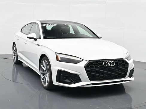 Used 2025 Audi A5 2.0T Premium Plus AWD/4WD image 9