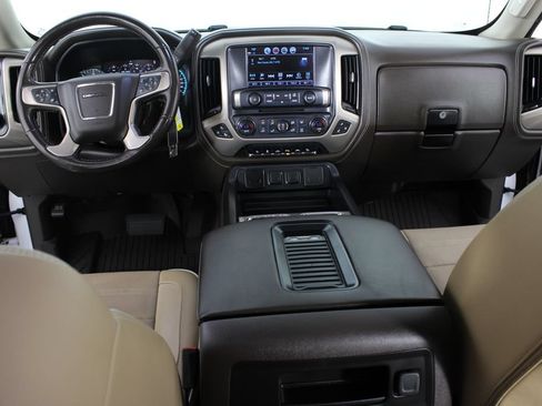Used 2018 GMC Sierra 1500 Denali AWD/4WD image 11