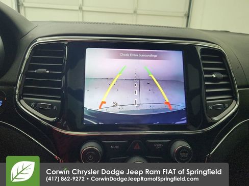 Used 2020 Jeep Grand Cherokee Summit w/ Platinum Series Group image 24