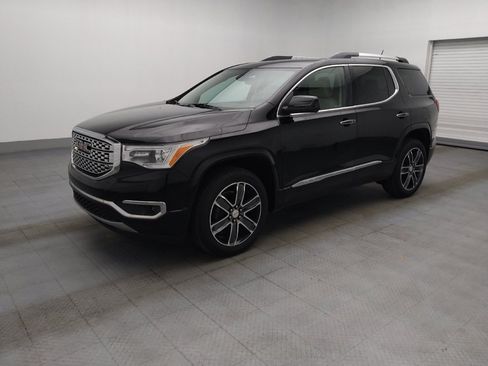 Used 2019 GMC Acadia Denali FWD image 2