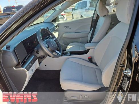Used 2024 Hyundai Kona SEL image 18