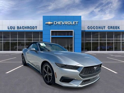 Used 2025 Ford Mustang Premium image 1