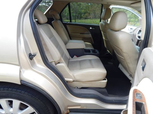 Used 2008 Ford Taurus X Limited AWD/4WD image 18