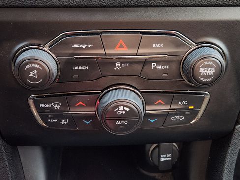 Used 2015 Dodge Charger SRT Hellcat w/ Harman/Kardon Audio Group RWD image 21