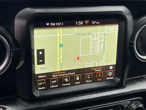 Used 2021 Jeep Wrangler Unlimited Rubicon 4xe w/ Steel Bumper Group image 19