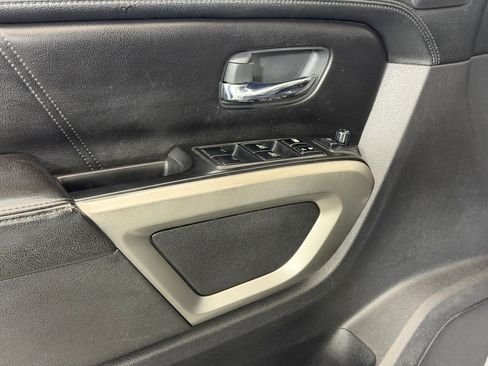 Used 2015 Nissan Armada Platinum RWD image 14