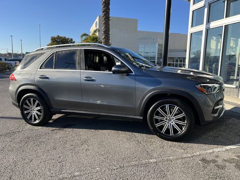New 2025 Mercedes-Benz GLE 450e 4MATIC image 9