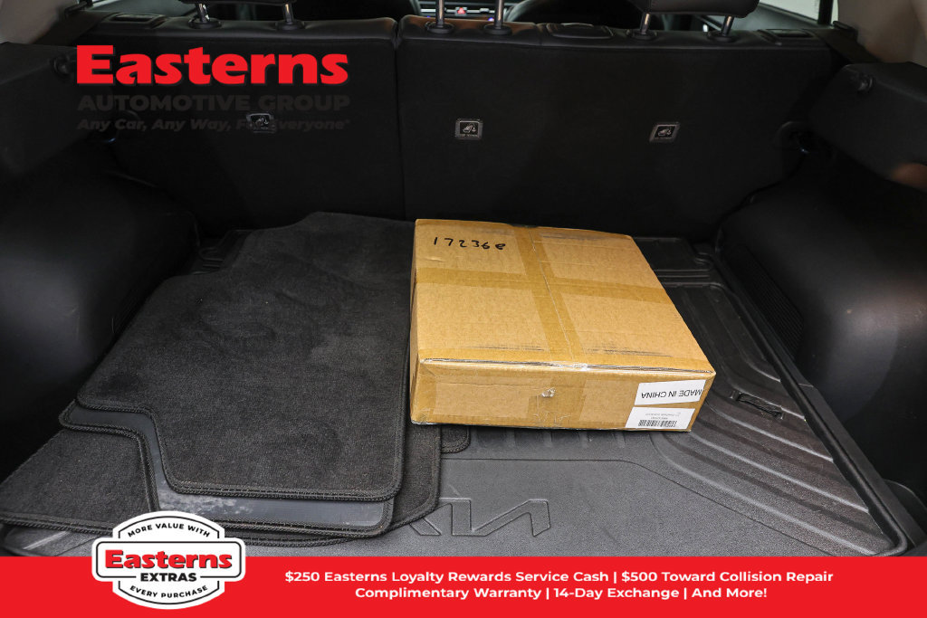 Used 2024 Kia Niro Wind w/ Wind Preserve Package FWD image 25