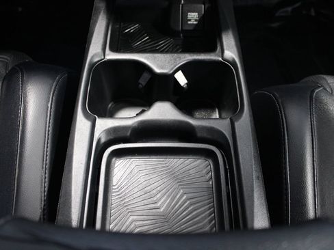 Used 2018 Honda CR-V EX-L image 16