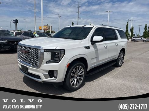Used 2024 GMC Yukon XL Denali AWD/4WD image 1