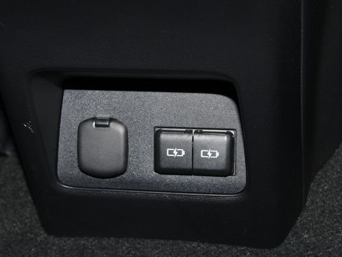 Used 2024 Lexus NX 250 FWD w/ Towing Package (2000 Lbs) image 34