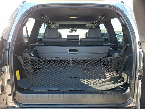 Used 2023 Lexus GX 460 Premium image 27