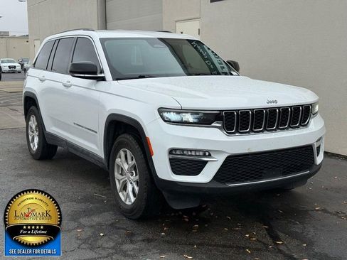 Used 2023 Jeep Grand Cherokee Limited image 2
