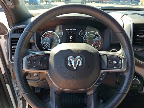 Used 2024 RAM 2500 Tradesman w/ Chrome Appearance Group image 18