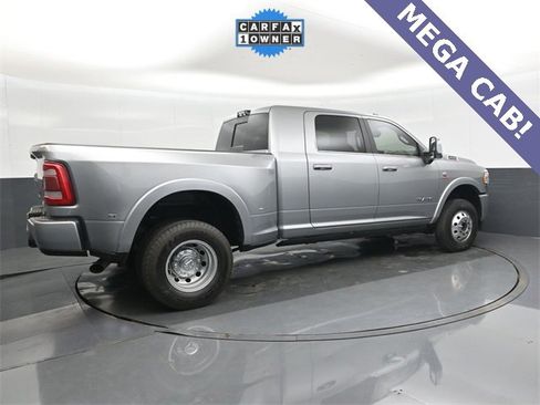 Used 2023 RAM 3500 Limited image 3