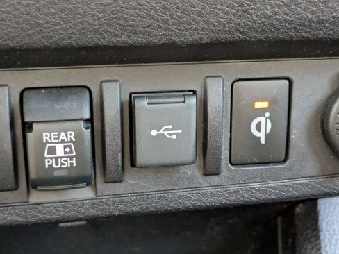 Used 2020 Toyota Tacoma TRD Sport image 20