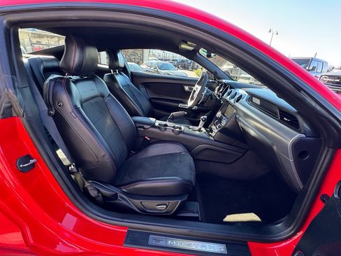 Used 2017 Ford Mustang GT Premium w/ Equipment Group 401A image 21