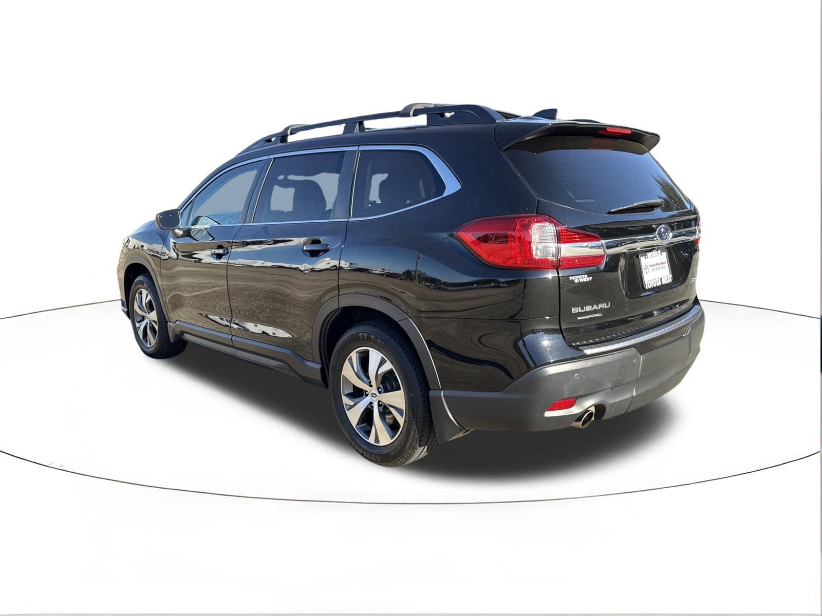 Used 2022 Subaru Ascent Premium w/ Convenience Package AWD/4WD image 5