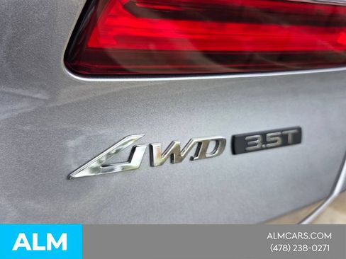 Used 2025 Genesis GV80 3.5T Prestige AWD/4WD image 12