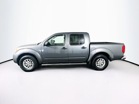 Used 2019 Nissan Frontier SV image 4