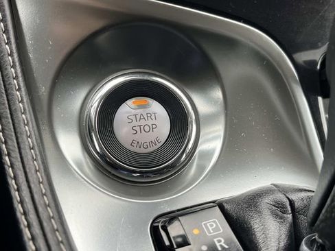Certified 2023 Nissan Maxima SL FWD image 35