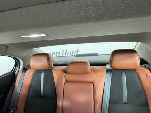 Used 2024 MAZDA MAZDA3 s image 5