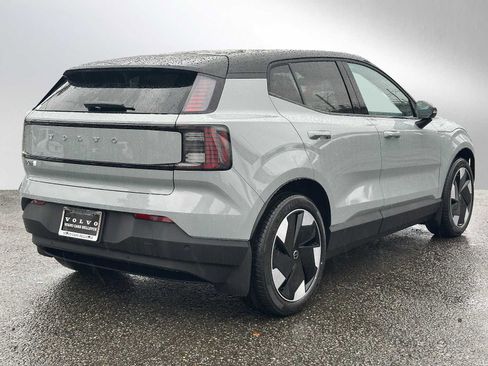 New 2026 Volvo EX30 Plus image 3