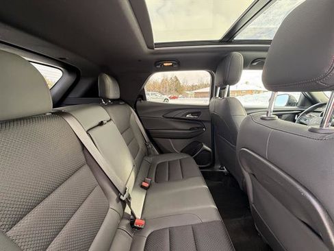 Used 2023 Chevrolet TrailBlazer RS w/ Sun and Liftgate Package image 20