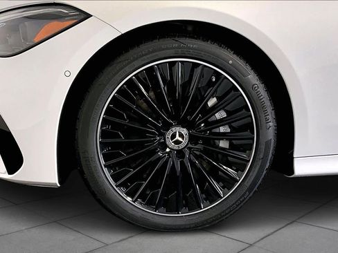 New 2026 Mercedes-Benz CLE 450 4MATIC Coupe image 17