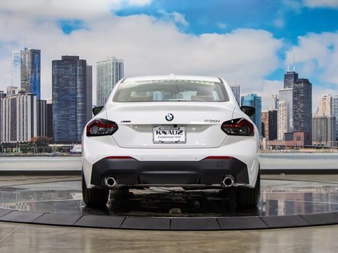 Used 2025 BMW 230i xDrive Coupe w/ Convenience Package image 11