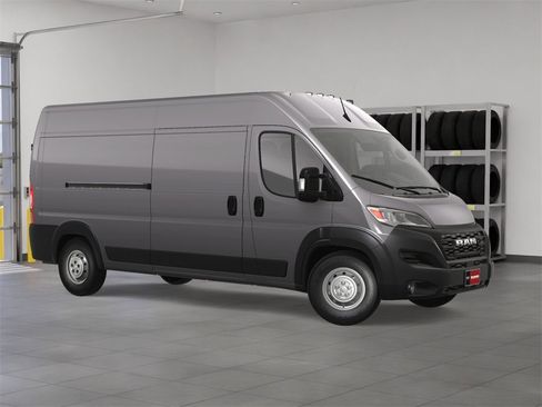 New 2025 RAM ProMaster 2500 w/ Premium Convenience Group image 7