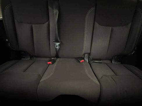 Used 2013 Jeep Wrangler Unlimited Sahara w/ Connectivity Group AWD/4WD image 19
