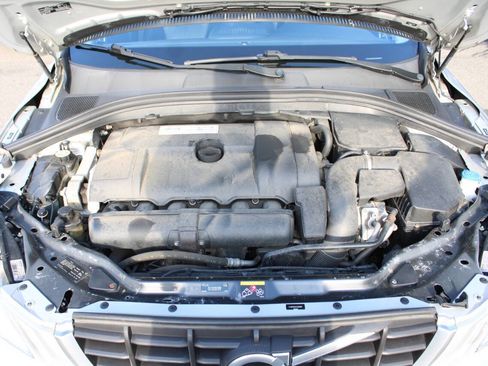 Used 2010 Volvo XC60 3.2 image 15