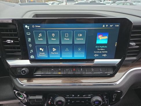 Used 2022 Chevrolet Silverado 1500 LT Trail Boss image 20