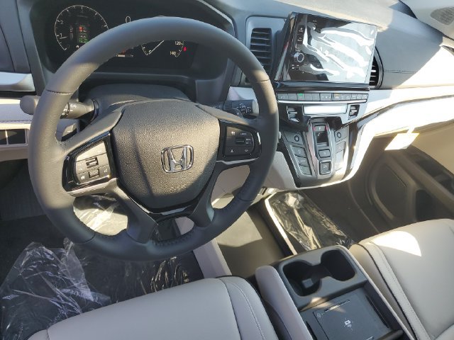 New 2027 Honda Odyssey Touring image 18