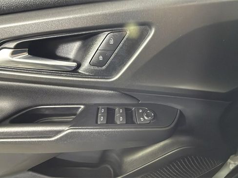 Used 2026 Chevrolet Equinox EV LT image 25