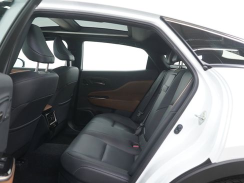 Used 2026 Toyota Crown Limited image 18